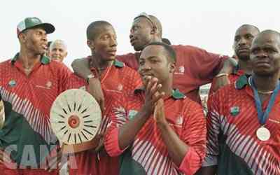 Captain Lara and the again victorious West Indies team